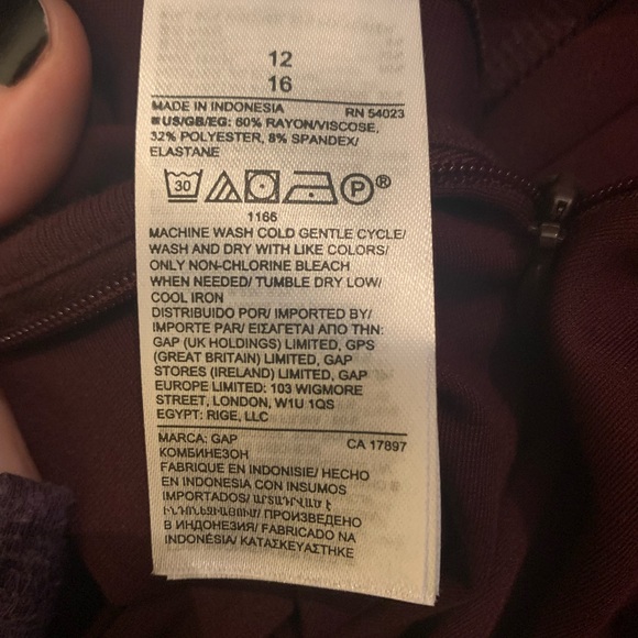 NWT burgundy romper - Picture 2 of 3